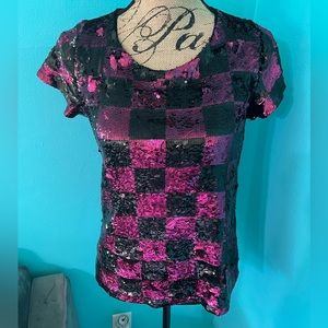 #24 EUC Alice + Olivia Checkered Sequined Short Sleeve Top